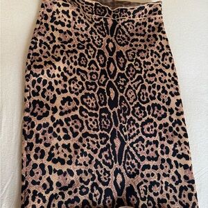 BCBG MAXAZRIA Leopard Print Pencil Skirt Sz M